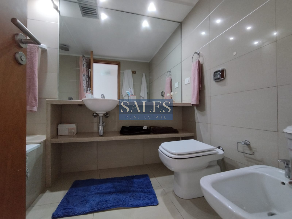 Apartamento ID.891 - Apartamento en venta y alquiler de 3 dormitorios en Punta del Este