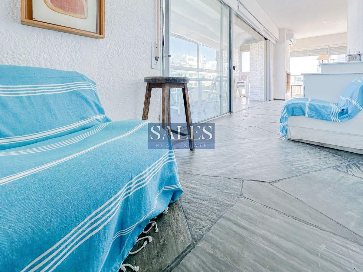 Apartamento ID.1336 - Penthouse en venta en Peninsula, 3 dormitorios, 3 baños, garaje