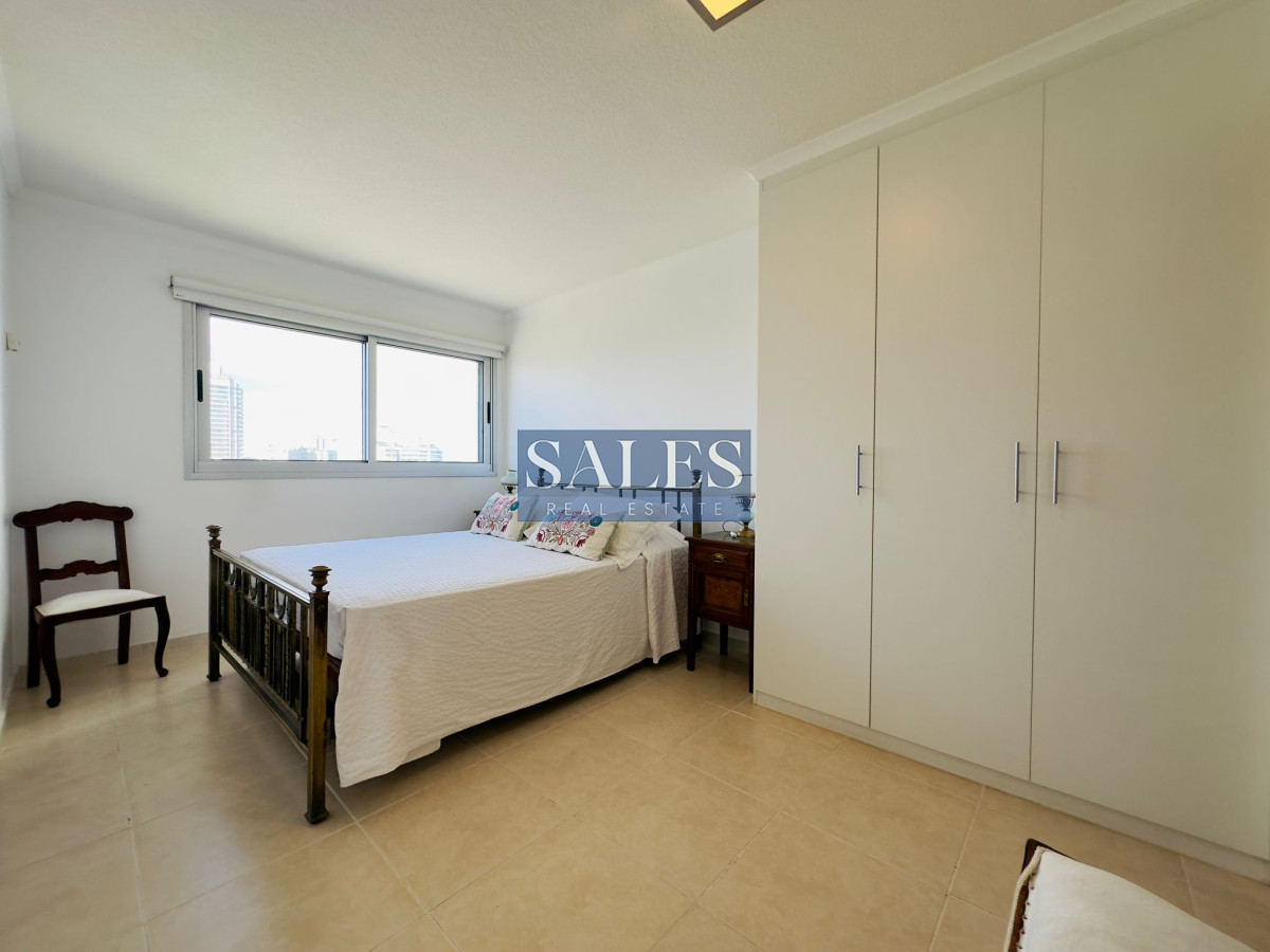Apartamento ID.1116 - Venta y alquiler de apartamento de dos dormitorios en Punta del Este