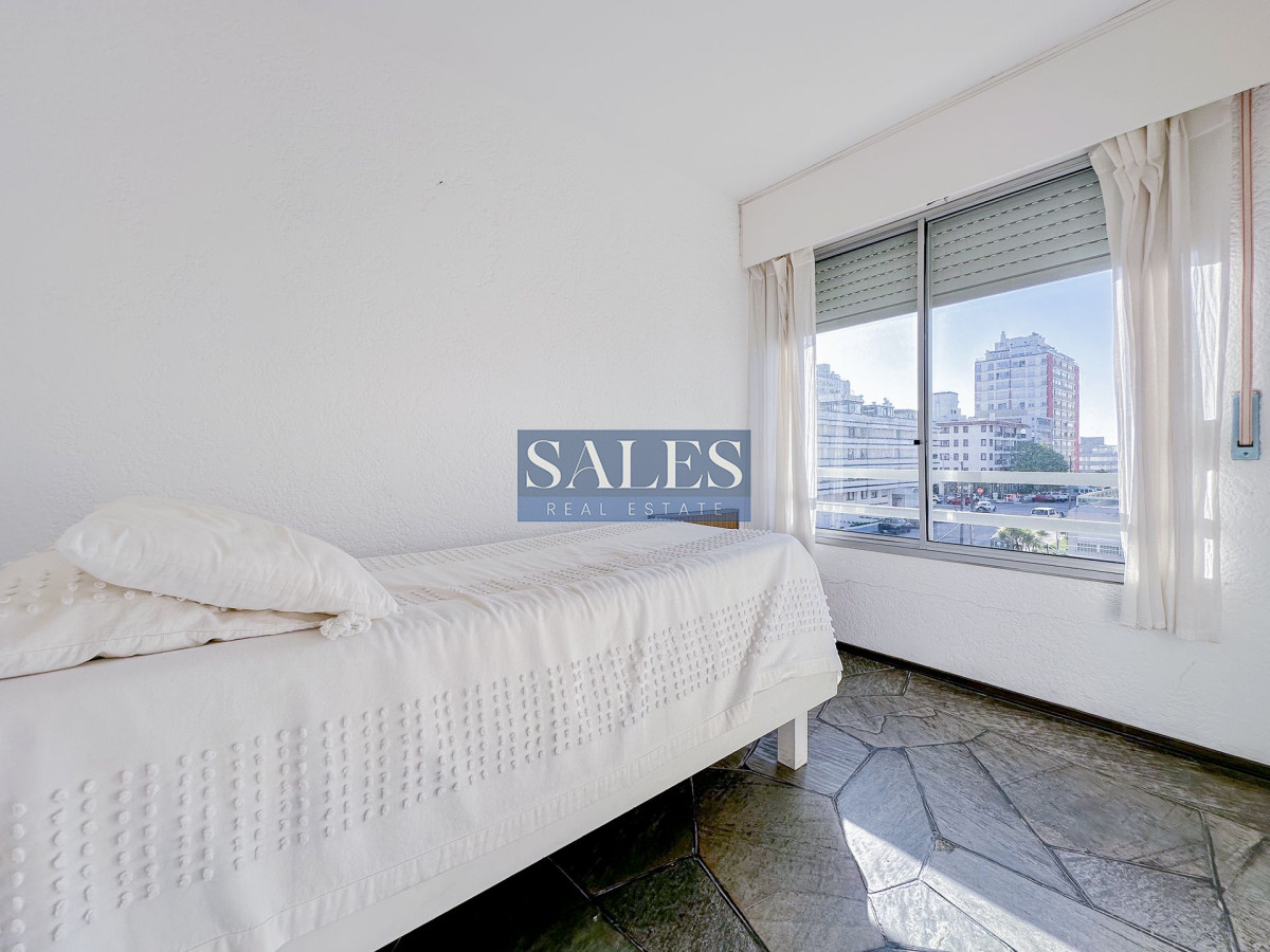 Apartamento ID.1336 - Penthouse en venta en Peninsula, 3 dormitorios, 3 baños, garaje