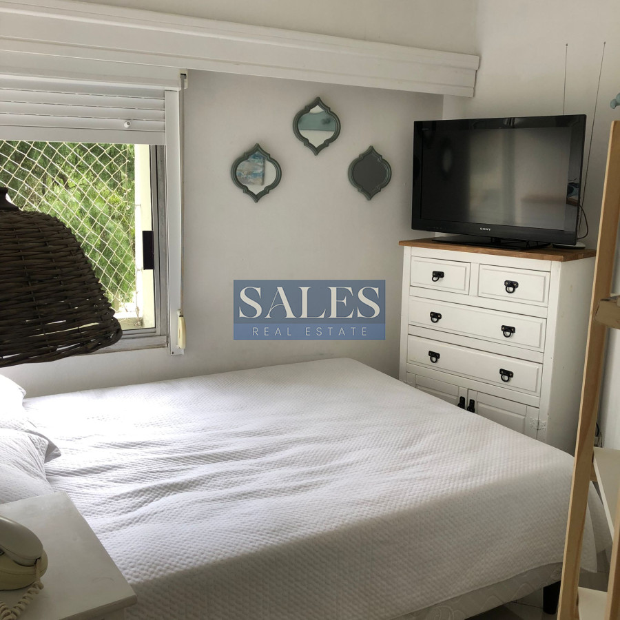 Apartamento ID.1366 -  Apartamento en venta de un dormitorio y gran playroom en Punta del Este