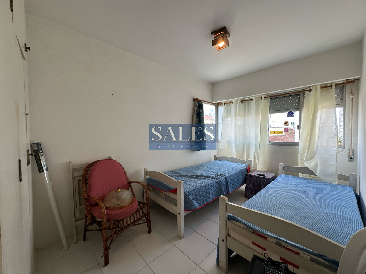 Apartamento ID.890 - Apartamento en venta de 3 dormitorios en Punta del Este