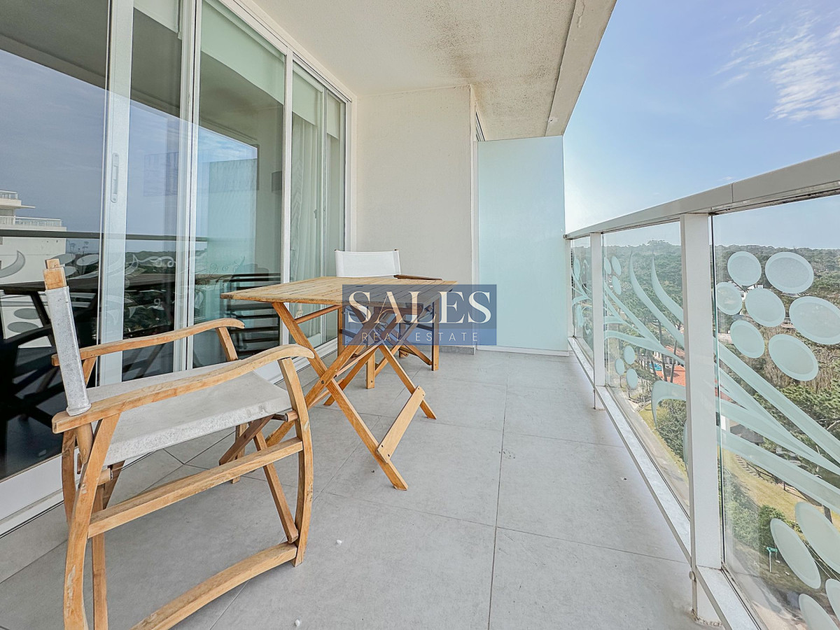 Apartamento ID.1309 - Alquiler temporal, apartamento de1dormitorio y medio en Torre YOO Punta.