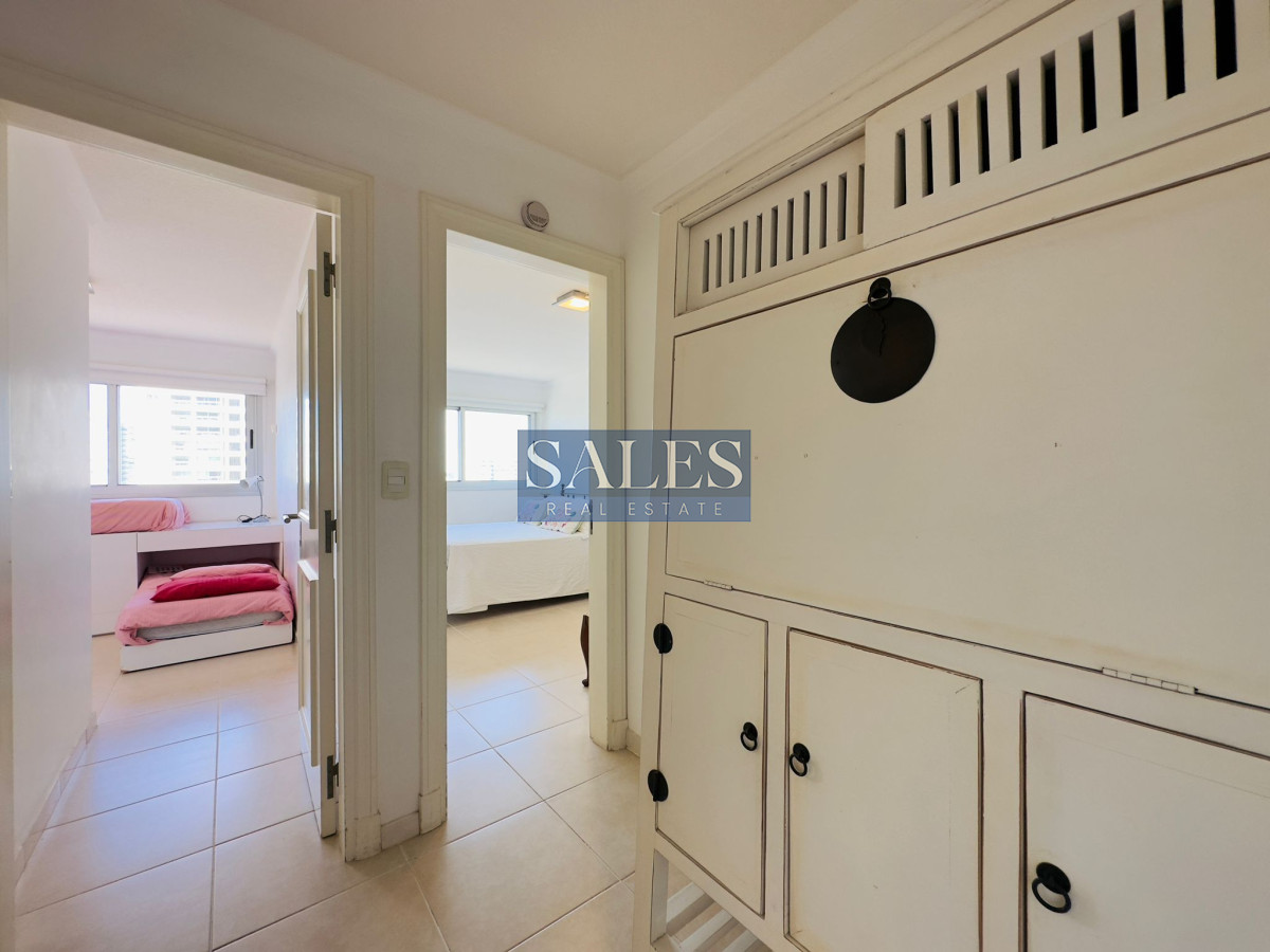 Apartamento ID.1116 - Venta y alquiler de apartamento de dos dormitorios en Punta del Este