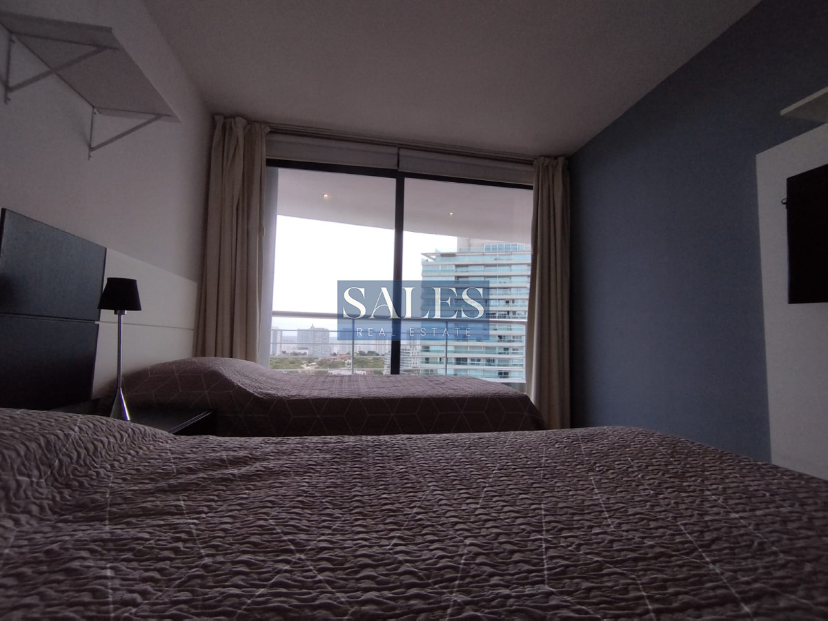 Apartamento ID.891 - Apartamento en venta y alquiler de 3 dormitorios en Punta del Este