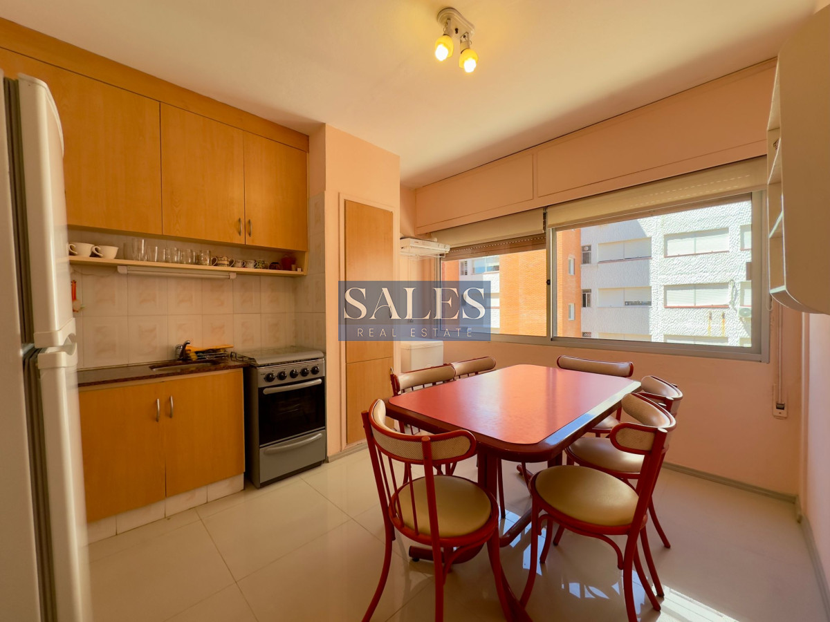 Apartamento ID.150 - Apartamento de 2 dormitorios en venta, Punta del Este