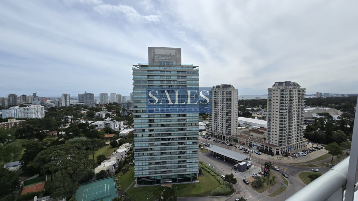 Apartamento ID.891 - Apartamento en venta y alquiler de 3 dormitorios en Punta del Este