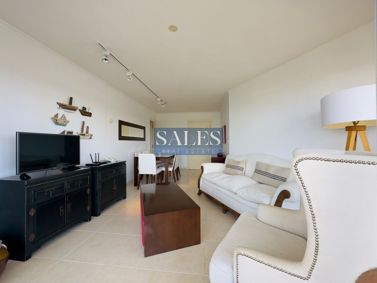 Apartamento ID.1116 - Venta y alquiler de apartamento de dos dormitorios en Punta del Este