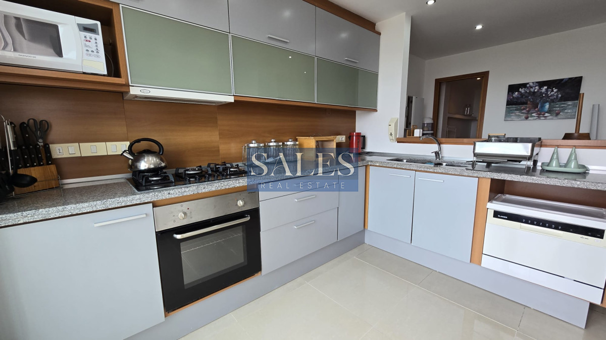 Apartamento ID.891 - Apartamento en venta y alquiler de 3 dormitorios en Punta del Este