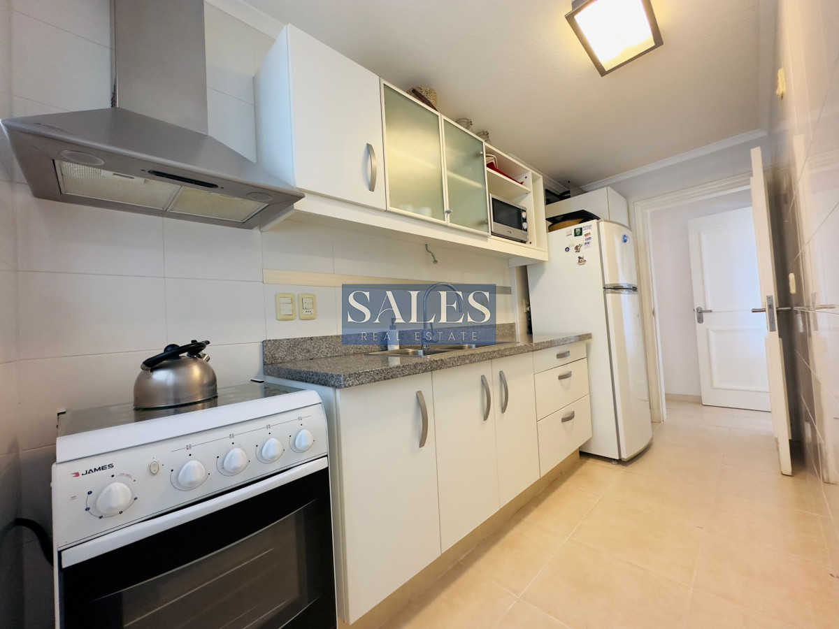 Apartamento ID.1116 - Venta y alquiler de apartamento de dos dormitorios en Punta del Este