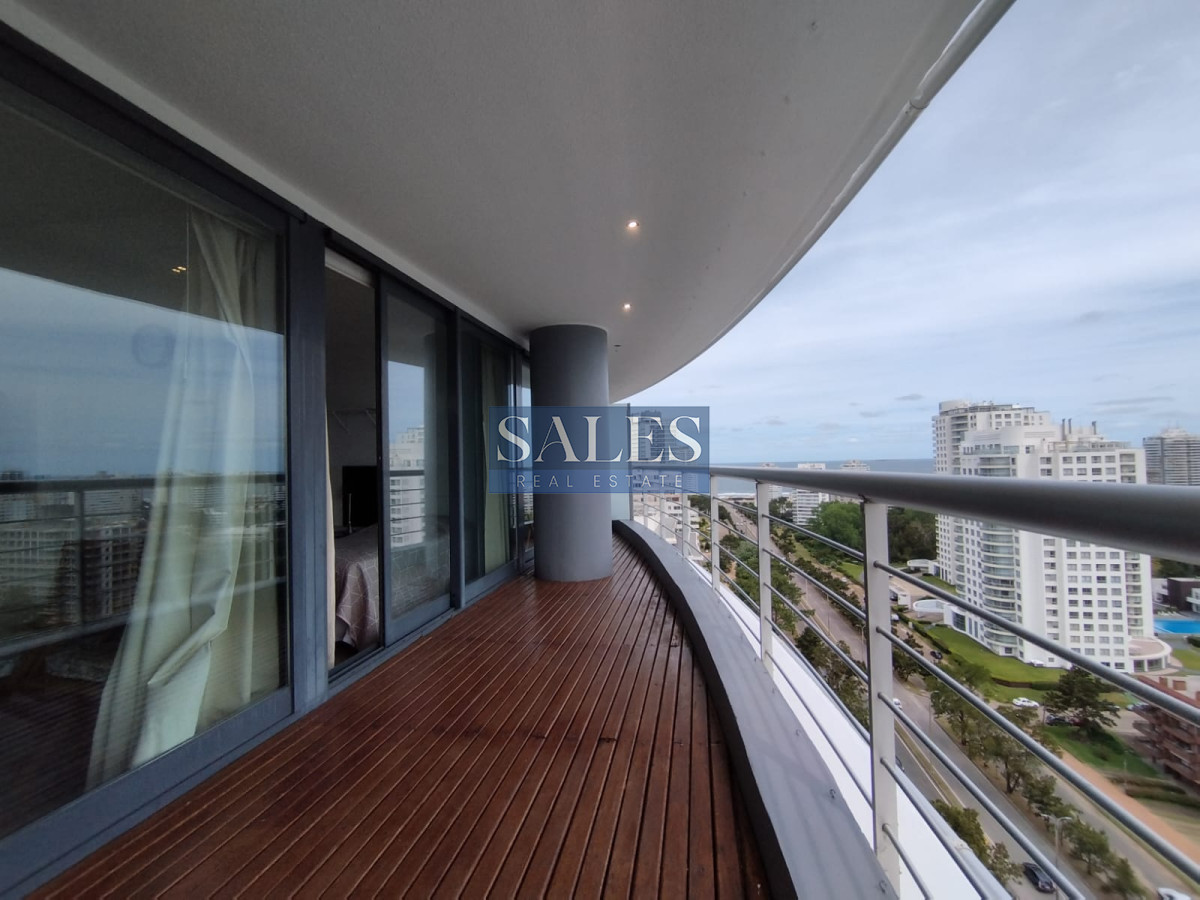 Apartamento ID.891 - Apartamento en venta y alquiler de 3 dormitorios en Punta del Este