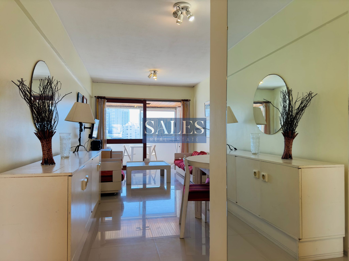 Apartamento ID.150 - Apartamento de 2 dormitorios en venta, Punta del Este