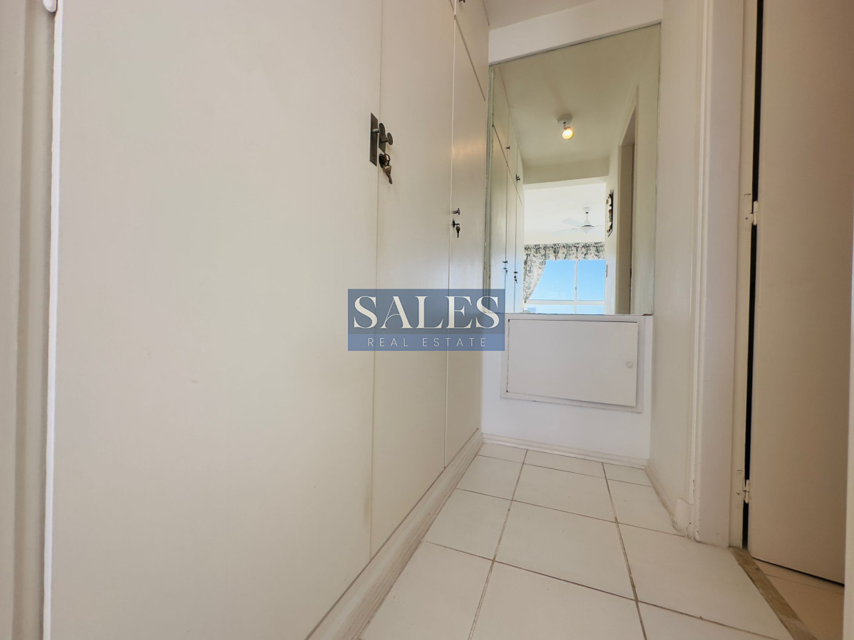 Apartamento ID.389 - Apto en venta de 2 dormitorios, 2 baños, Punta del este. 