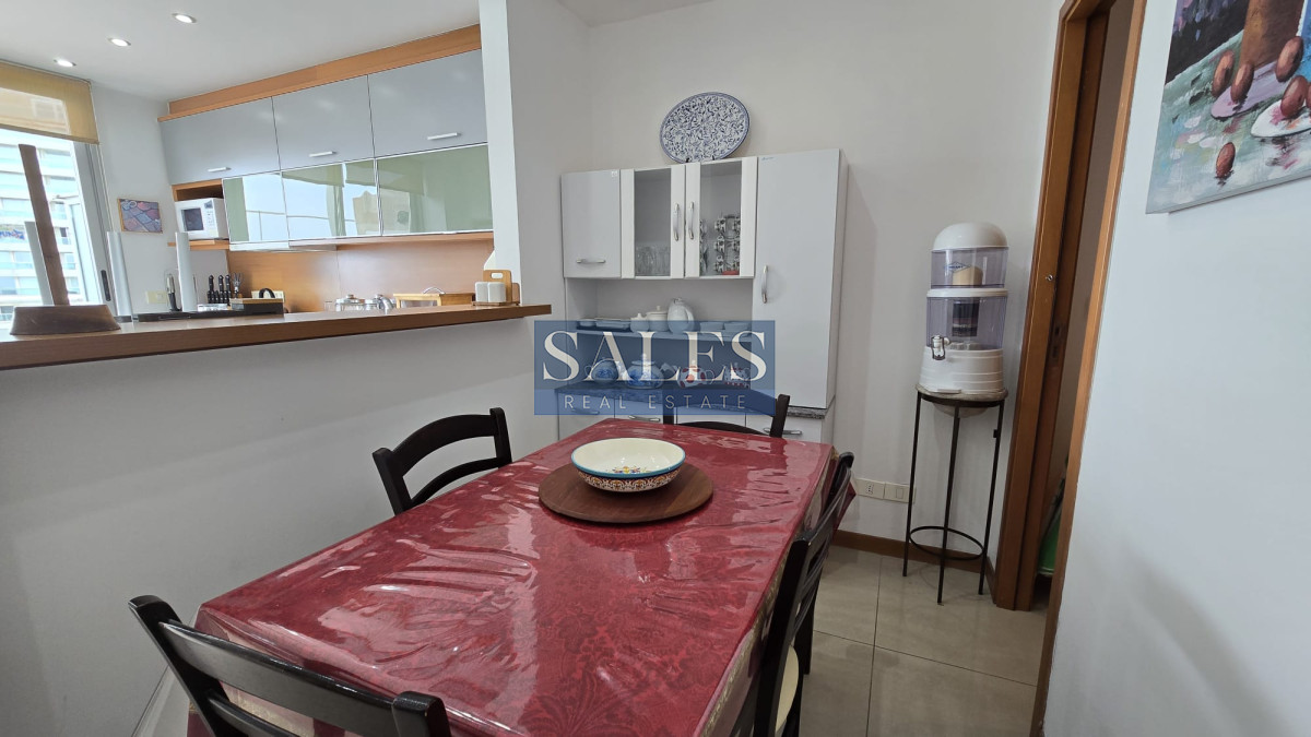 Apartamento ID.891 - Apartamento en venta y alquiler de 3 dormitorios en Punta del Este