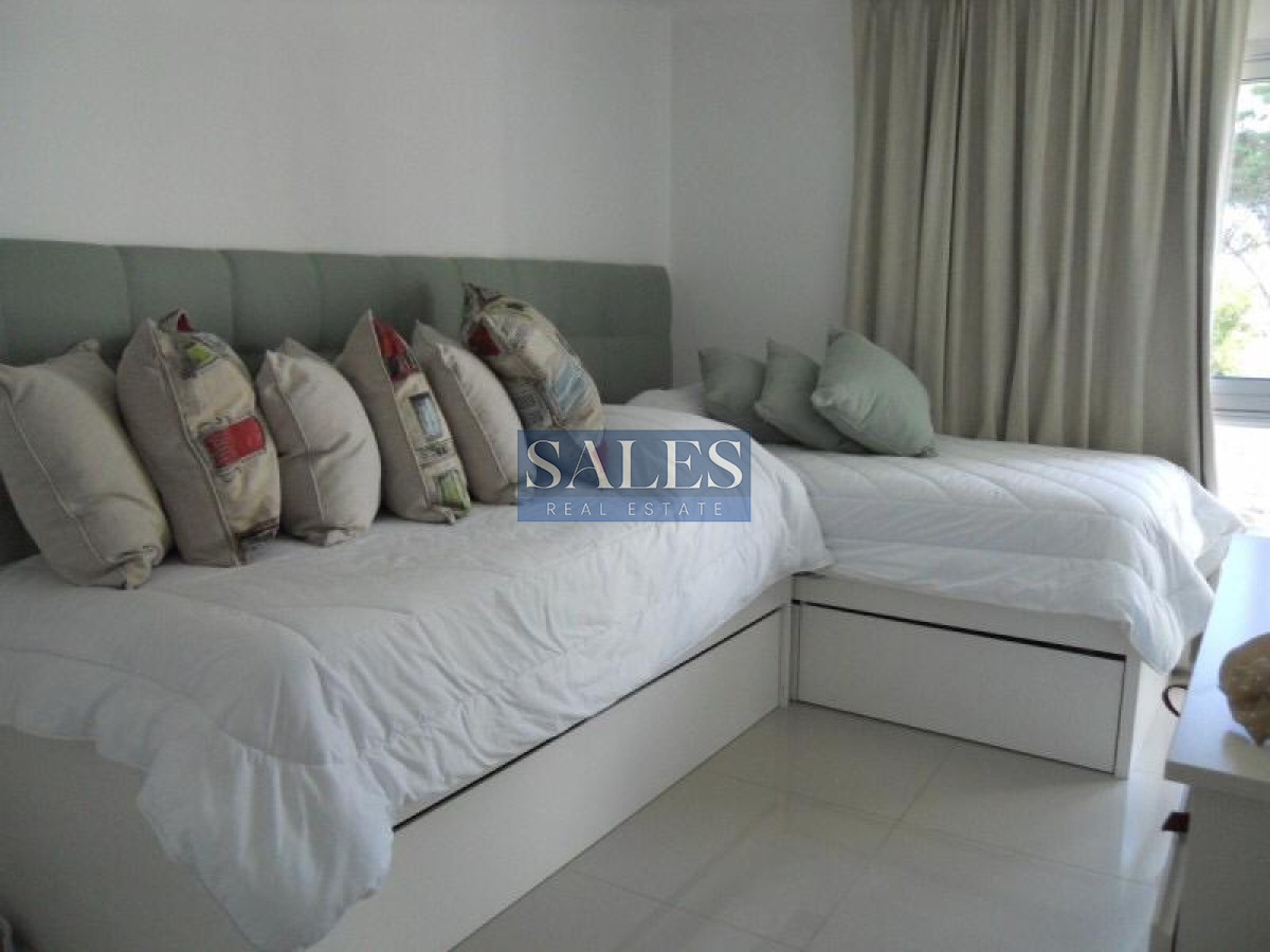 Apartamento ID.931 -  Apartamento en venta de dos dorm en Playa Brava Punta del Este