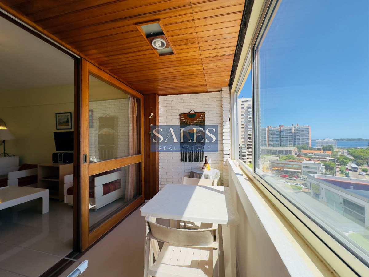 Apartamento ID.150 - Apartamento de 2 dormitorios en venta, Punta del Este