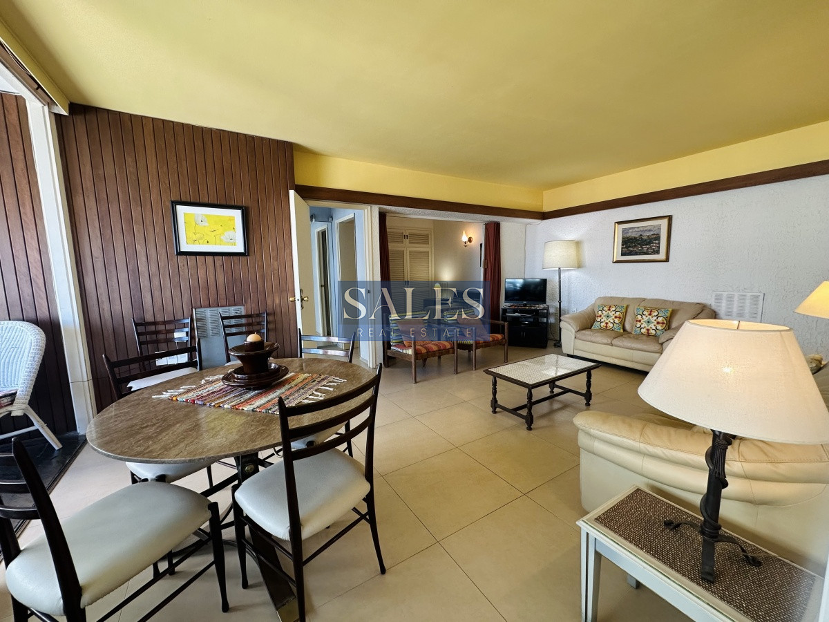 Apartamento ID.719 - Venta de apartamento de dos dormitorios en Punta del Este