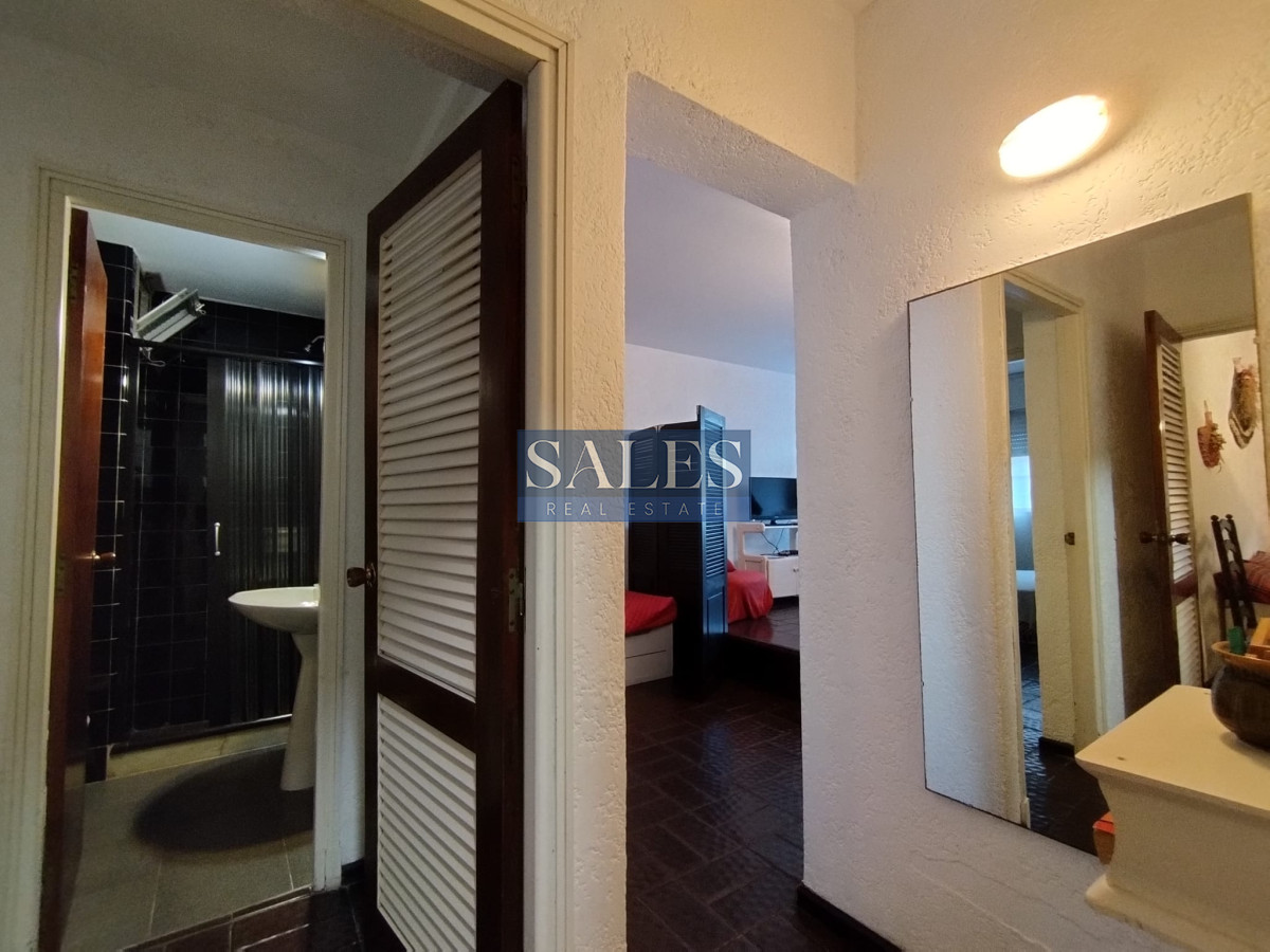 Apartamento ID.1133 - Apartamento de un dormitorio y medio en venta en Punta del Este