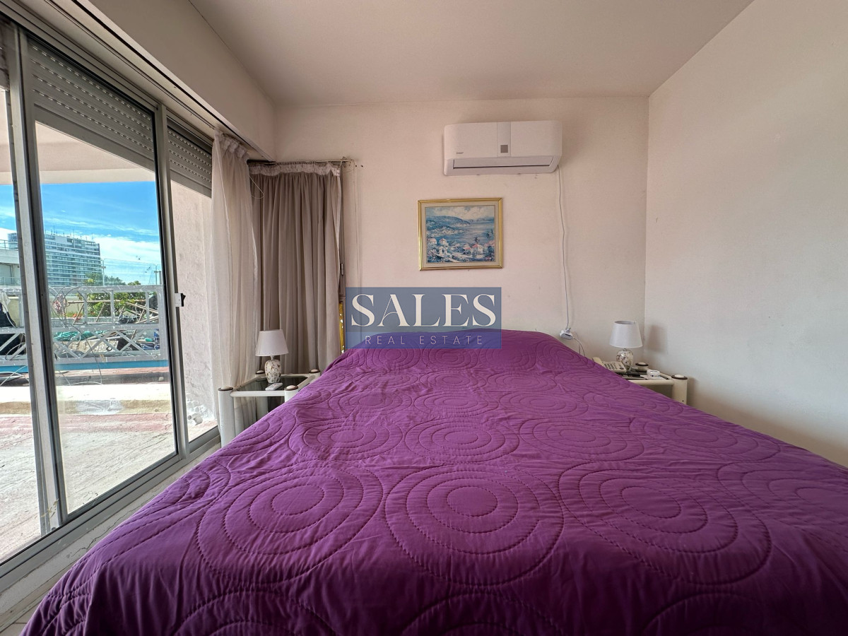 Apartamento ID.890 - Apartamento en venta de 3 dormitorios en Punta del Este