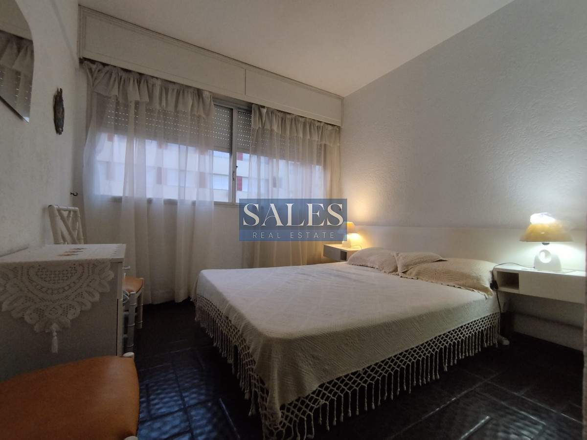 Apartamento ID.1133 - Apartamento de un dormitorio y medio en venta en Punta del Este
