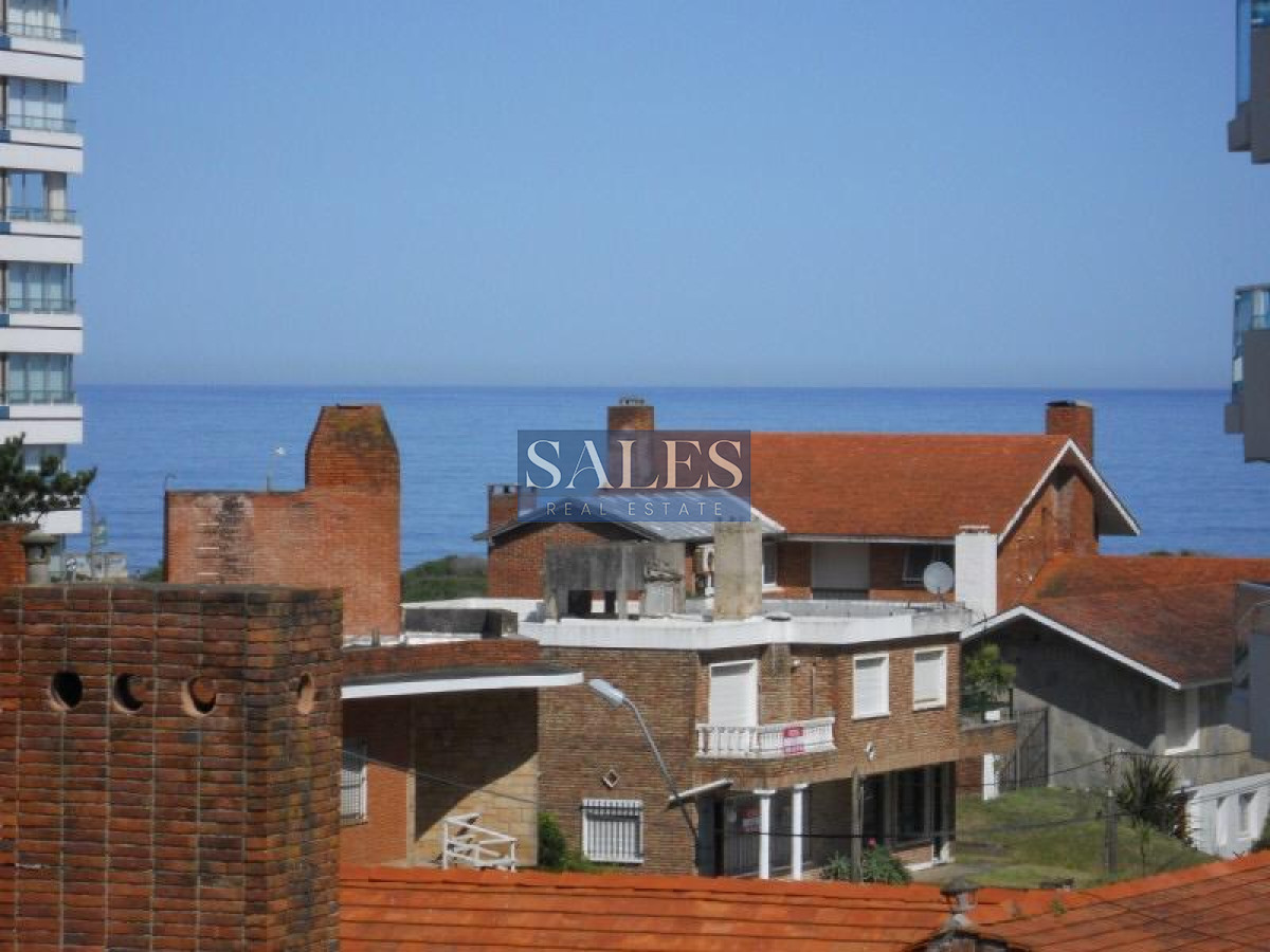 Apartamento ID.931 -  Apartamento en venta de dos dorm en Playa Brava Punta del Este