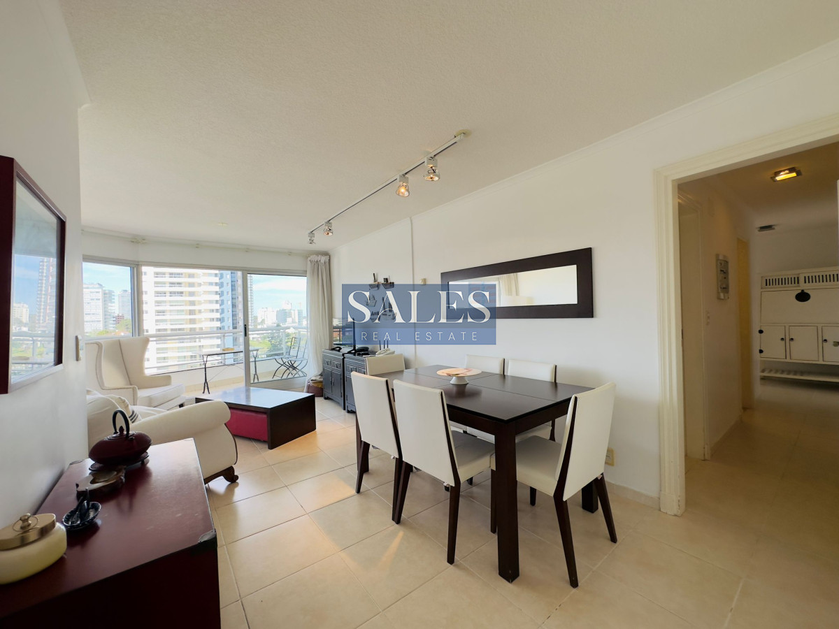 Apartamento ID.1116 - Venta y alquiler de apartamento de dos dormitorios en Punta del Este