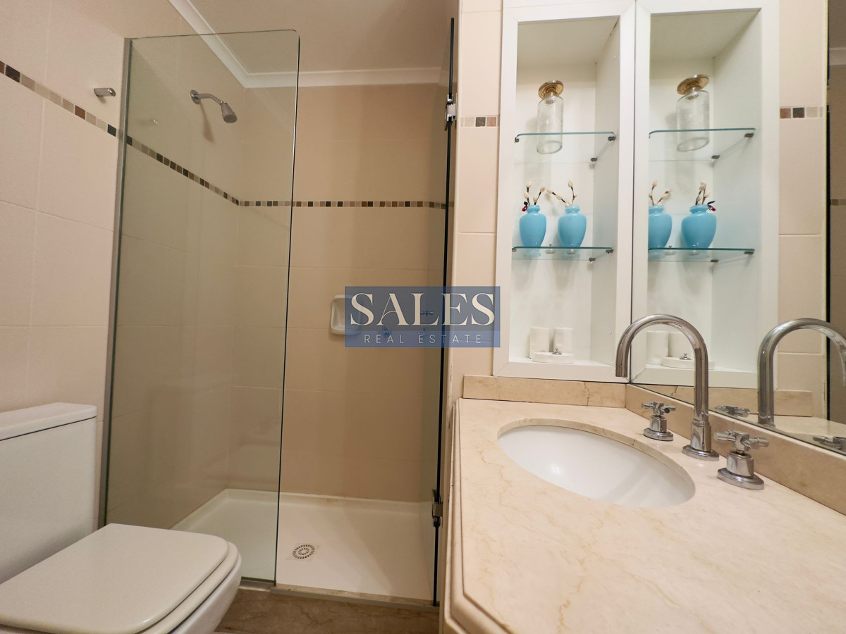 Apartamento ID.1116 - Venta y alquiler de apartamento de dos dormitorios en Punta del Este