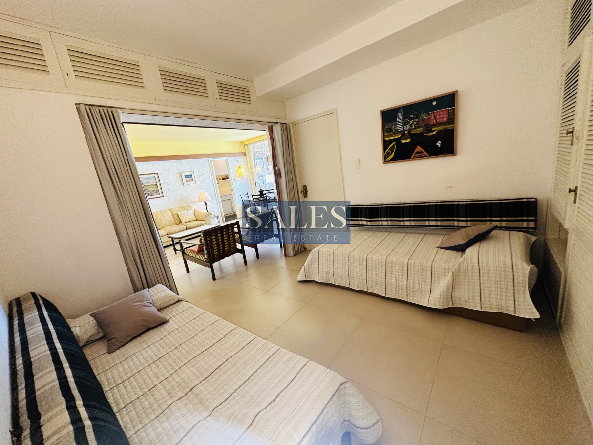 Apartamento ID.719 - Venta de apartamento de dos dormitorios en Punta del Este