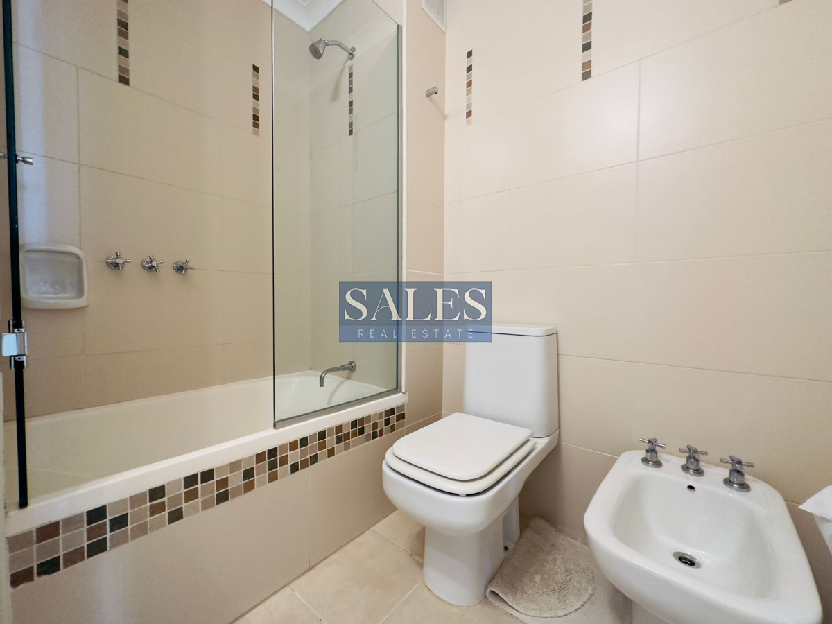Apartamento ID.1116 - Venta y alquiler de apartamento de dos dormitorios en Punta del Este