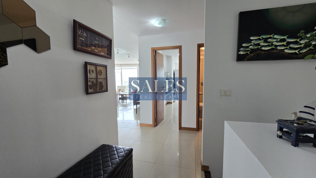 Apartamento ID.891 - Apartamento en venta y alquiler de 3 dormitorios en Punta del Este