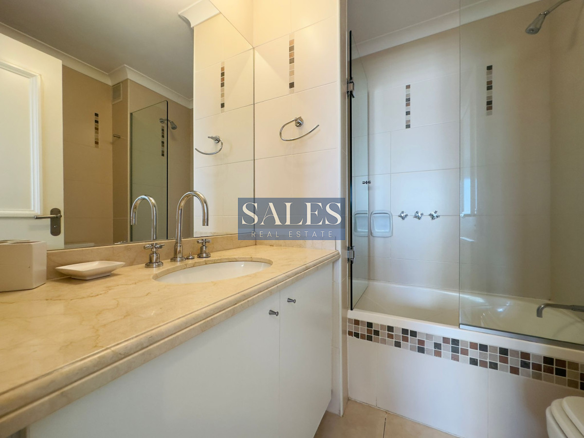 Apartamento ID.1116 - Venta y alquiler de apartamento de dos dormitorios en Punta del Este