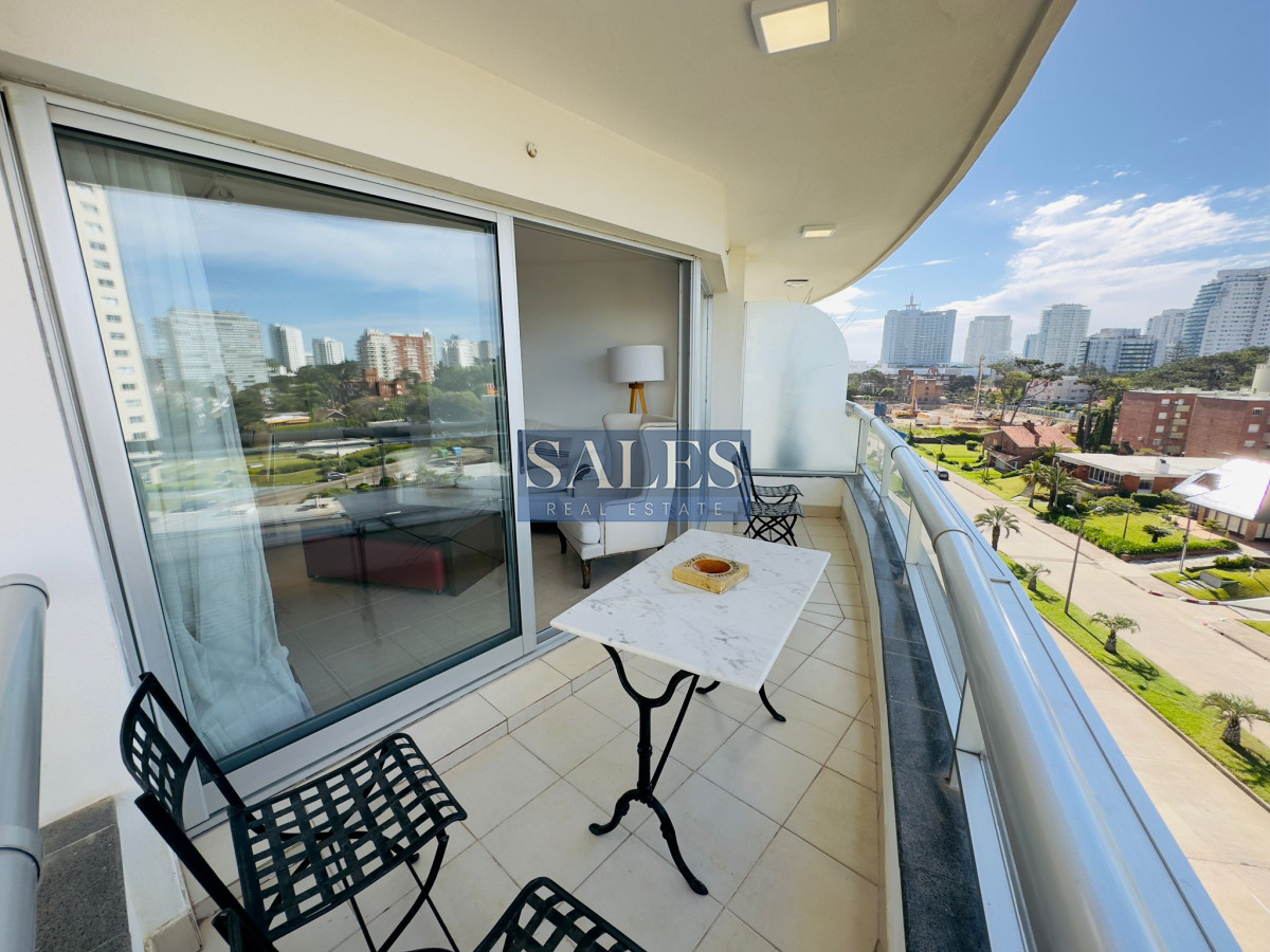 Apartamento ID.1116 - Venta y alquiler de apartamento de dos dormitorios en Punta del Este
