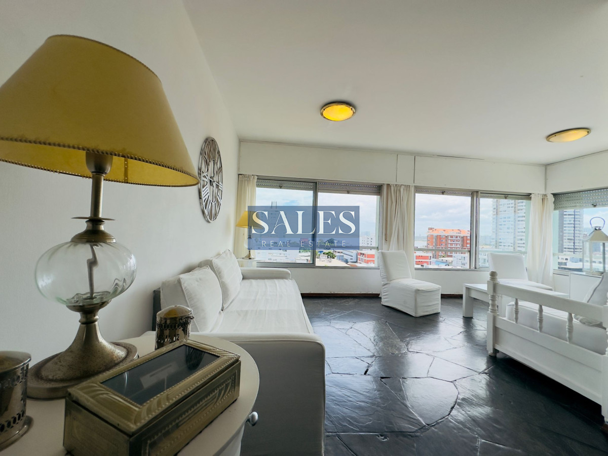 Apartamento ID.721 - Apto en VENTA, 2 dormitorios, 2 baños.