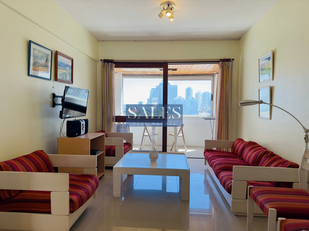 Apartamento ID.150 - Apartamento de 2 dormitorios en venta, Punta del Este