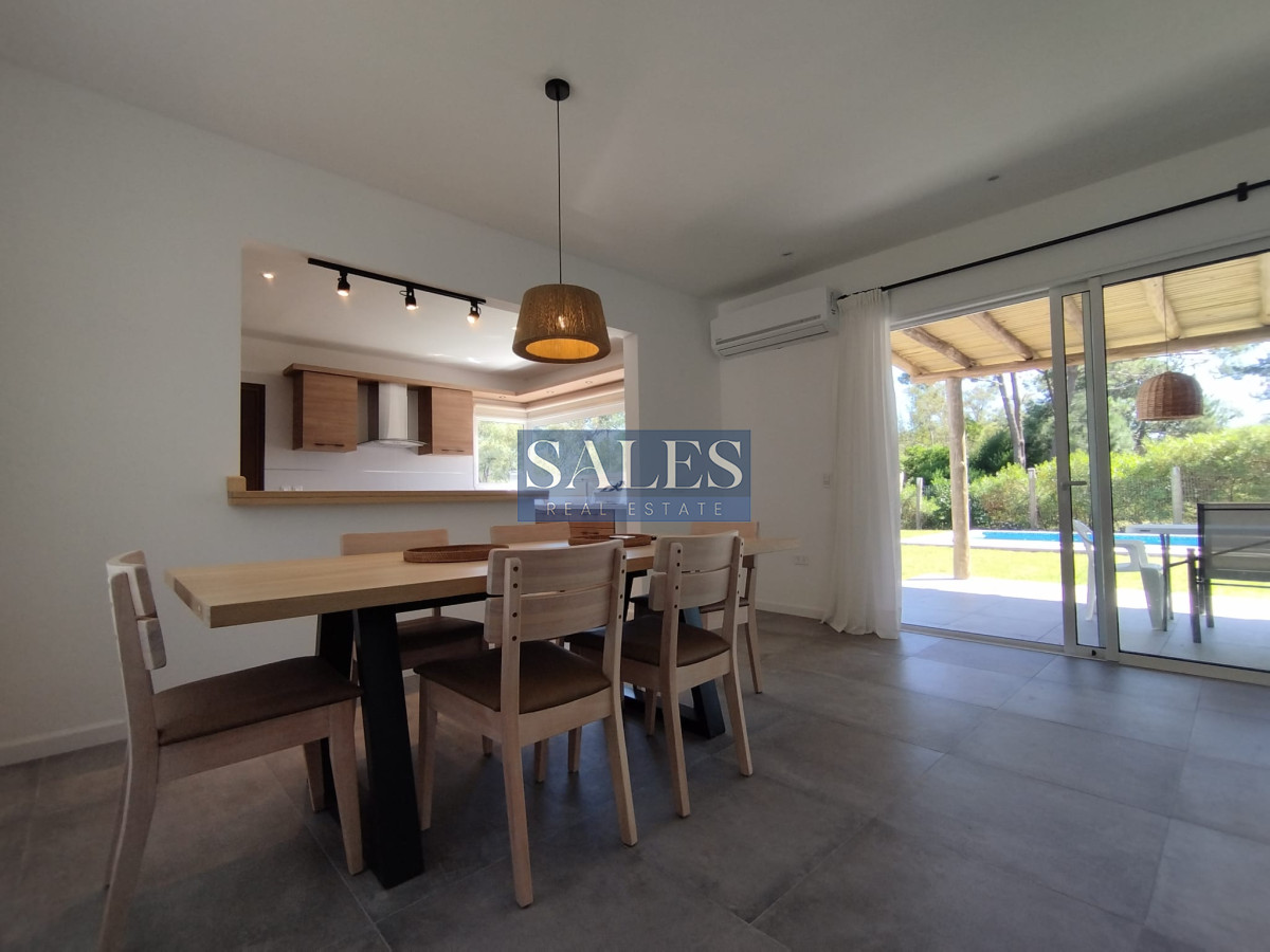 Casa ID.1429 - Alquiler y venta de casa de 3 dormitorios en La Barra