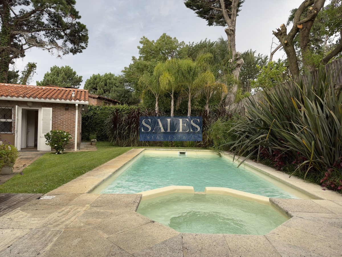 Casa ID.1162 - Alquiler anual de casa de 3 dormitorios en Punta del Este
