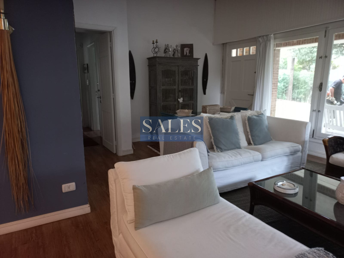 Casa ID.1162 - Alquiler anual de casa de 3 dormitorios en Punta del Este