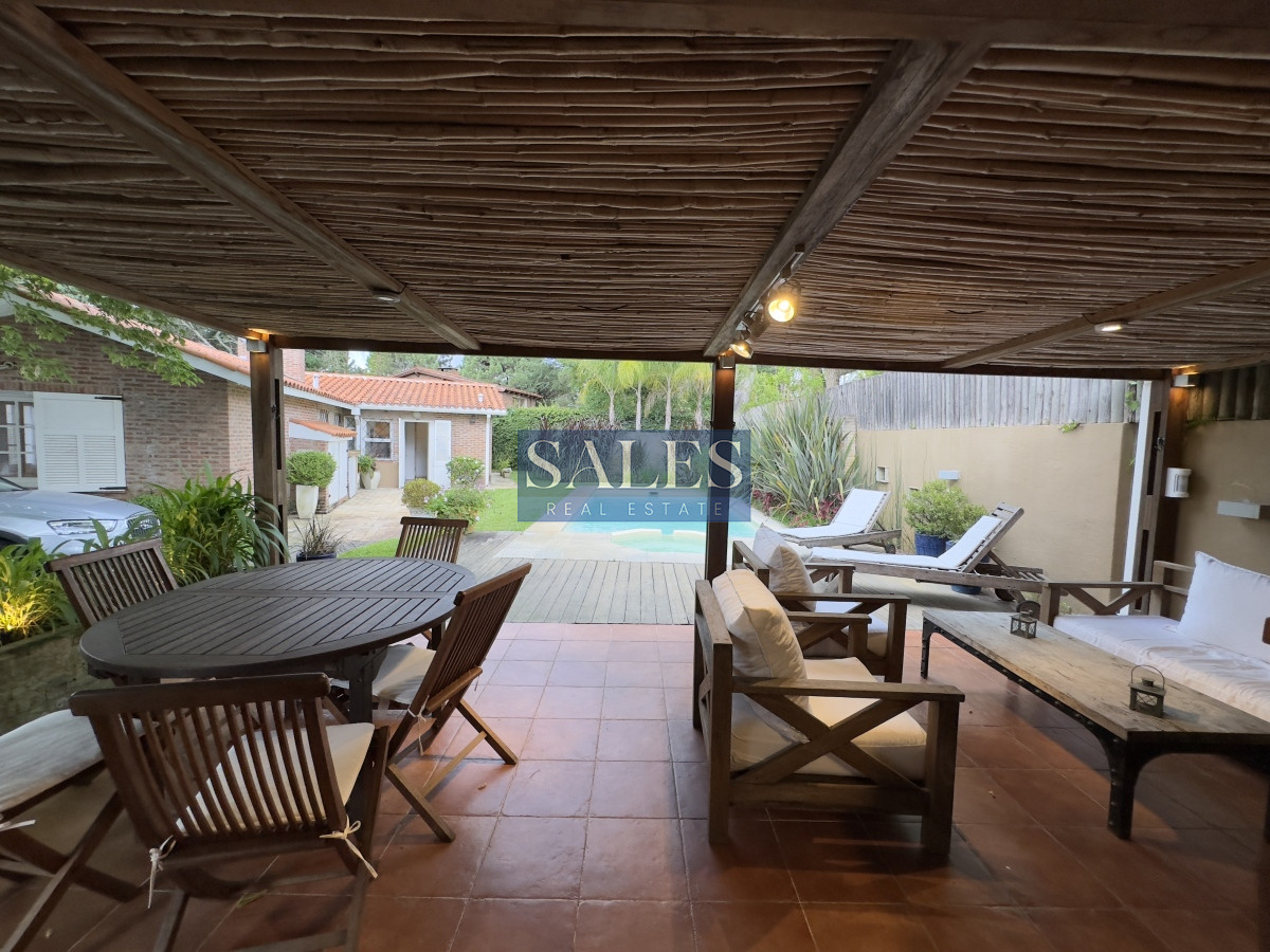 Casa ID.1162 - Alquiler anual de casa de 3 dormitorios en Punta del Este