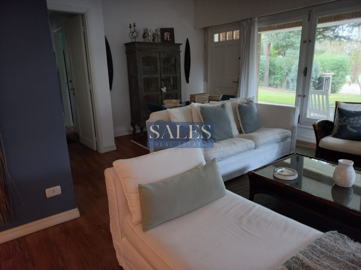 Casa ID.1162 - Alquiler anual de casa de 3 dormitorios en Punta del Este