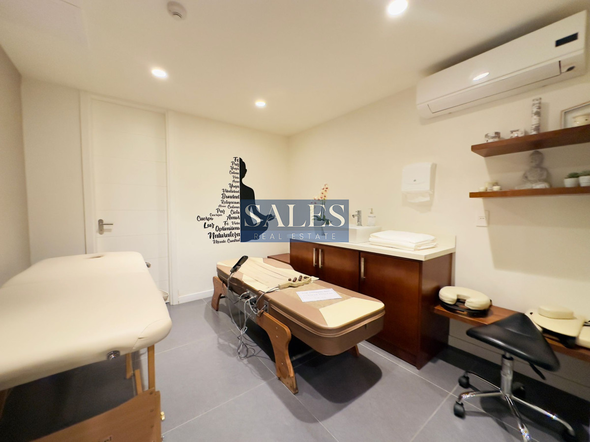 Apartamento ID.237 - Penthouse en VENTA, 3 dormitorios en suite + Dependencia, vista 180°.