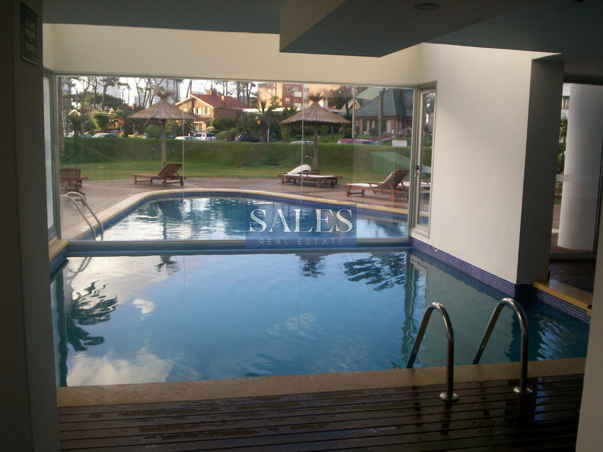 Apartamento ID.1116 - Venta y alquiler de apartamento de dos dormitorios en Punta del Este