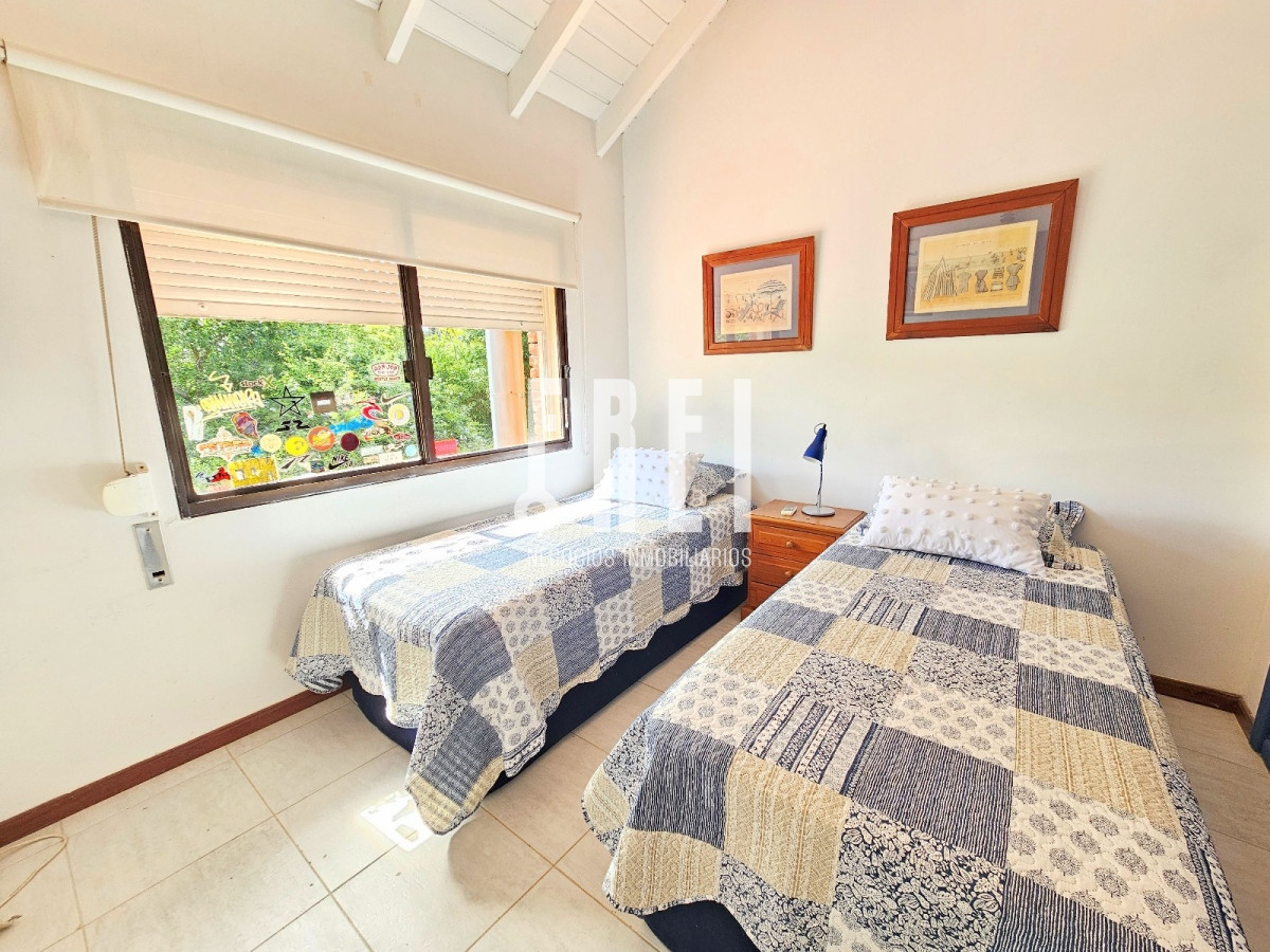 Casa ID.369 - Casa en venta de 2 dormitorios y medio en Punta del Este