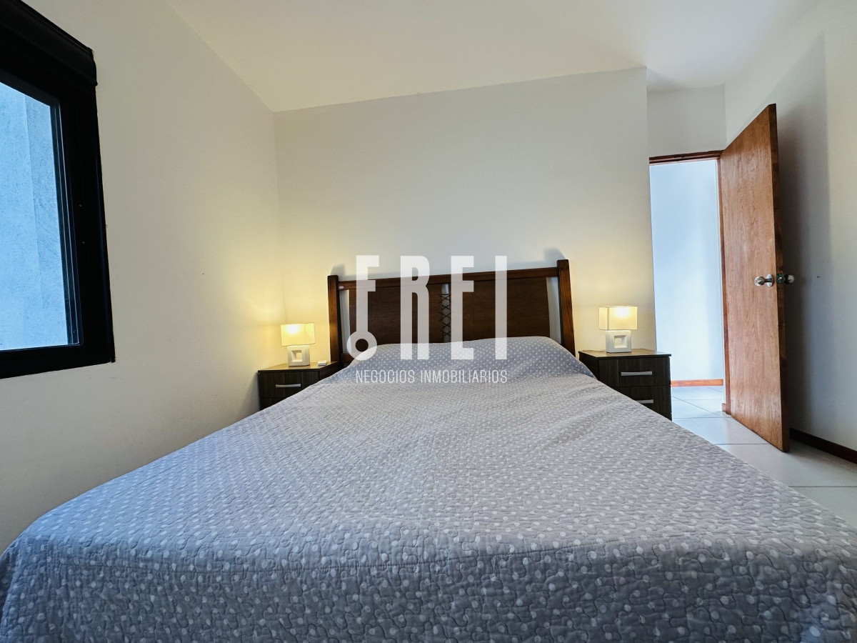 Casa ID.368 - Casa con piscina en venta  en Punta del Este