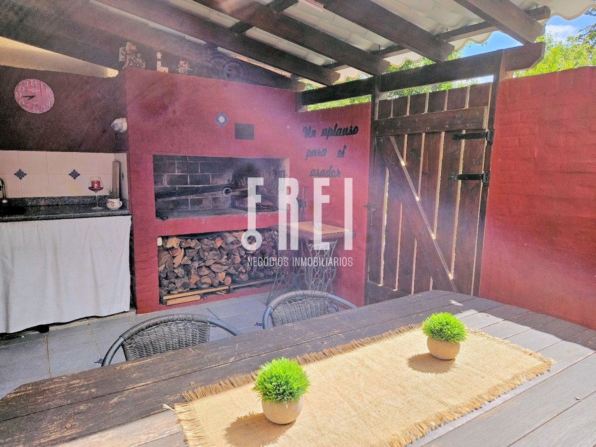 Casa ID.369 - Casa en venta de 2 dormitorios y medio en Punta del Este