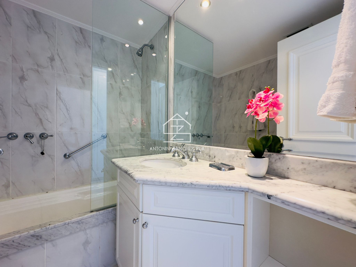 Apartamento ID.3354 - Apto en venta, excelente vista a la playa mansa, isla gorriti.