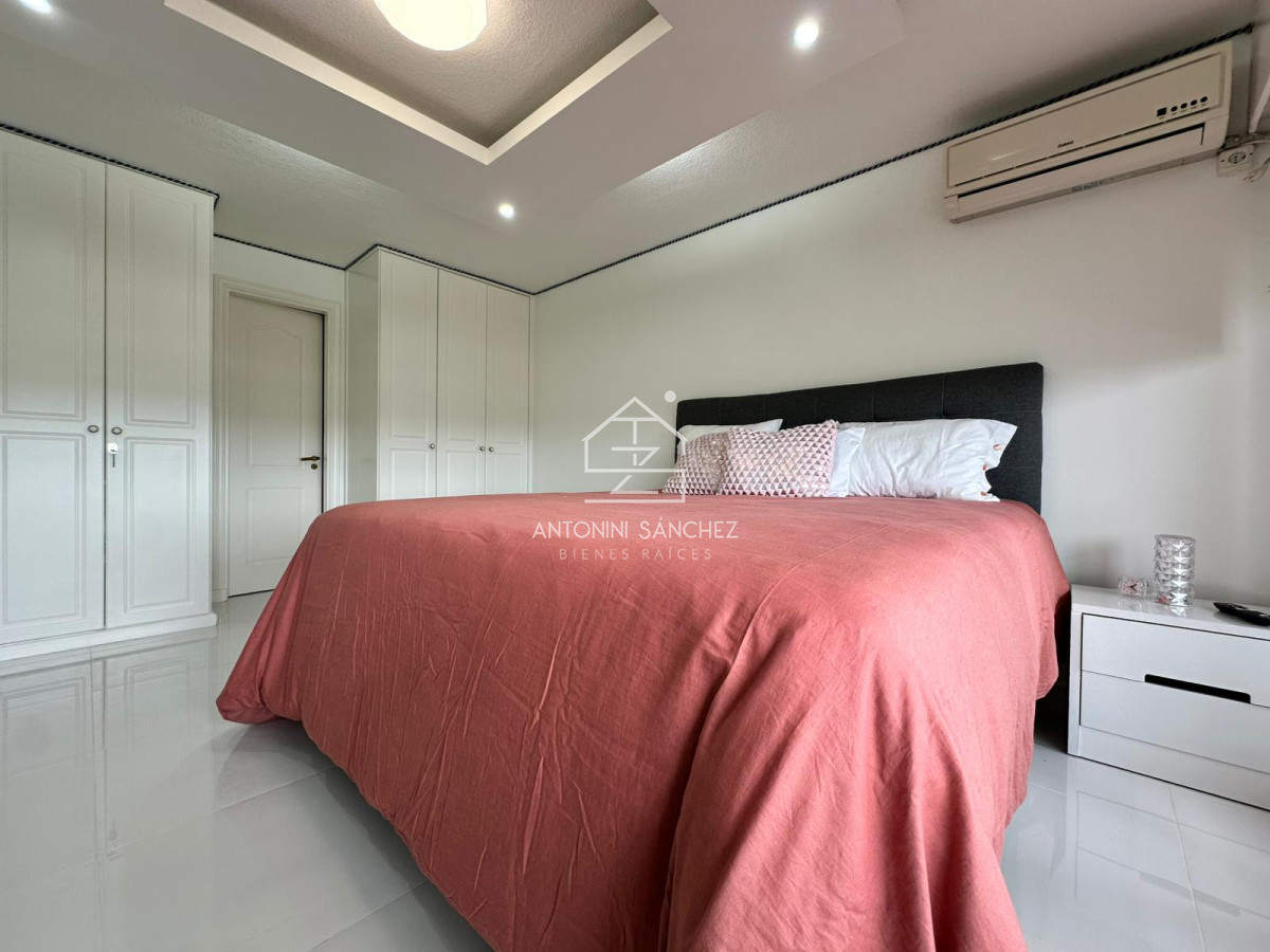 Apartamento ID.3050 - Venta de apartamento de dos dormitorios en Punta del Este