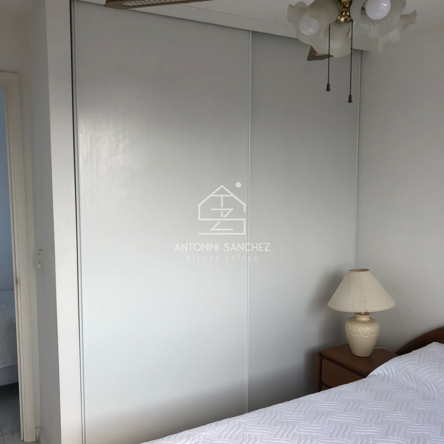 Apartamento ID.1585 - Alquiler de temporada de departamento de un dormitorio y medio en Punta del Este