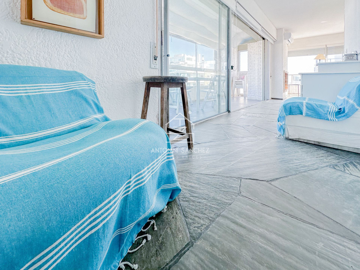 Apartamento ID.1382 - Penthouse en venta en Peninsula, 3 dormitorios, 3 baños, garaje