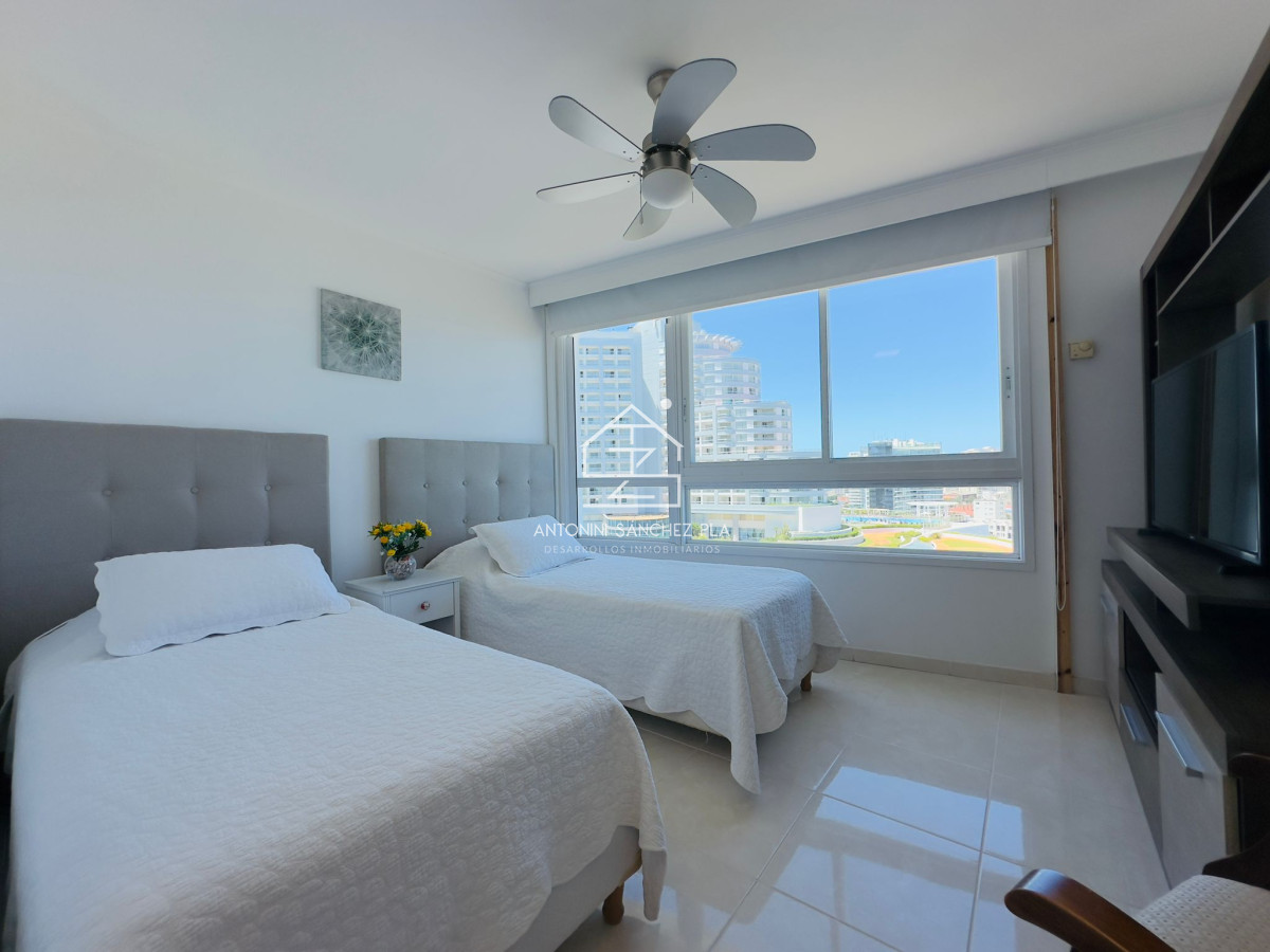 Apartamento ID.3354 - Apto en venta, excelente vista a la playa mansa, isla gorriti.