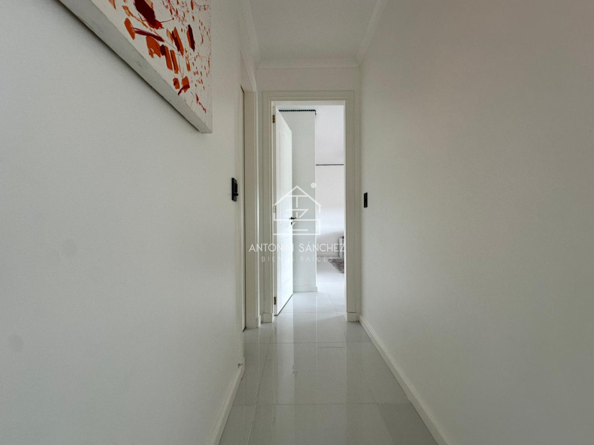 Apartamento ID.3050 - Venta de apartamento de dos dormitorios en Punta del Este